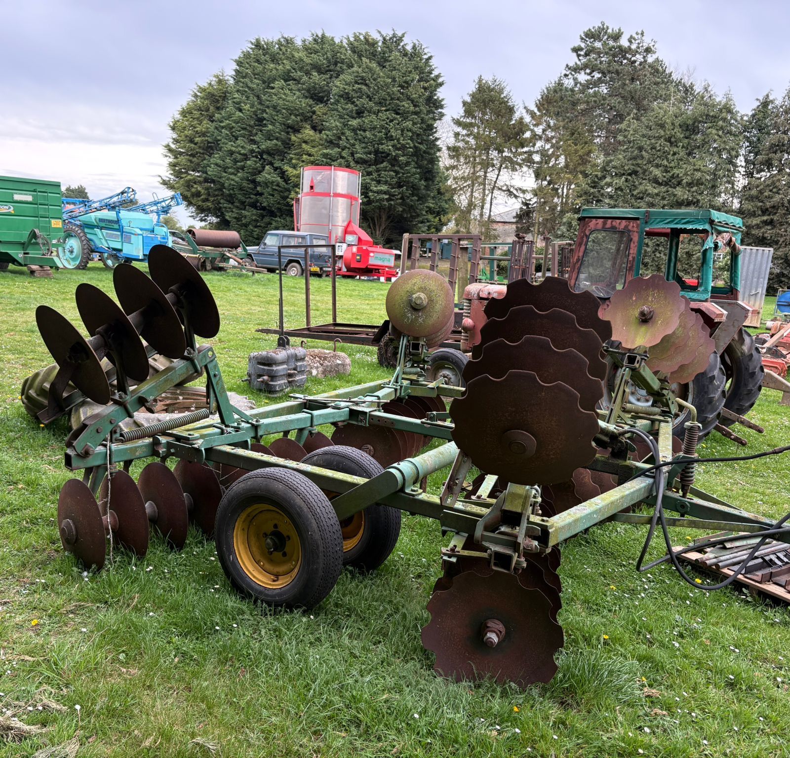 Trailed Offset Disc Harrow photo 2