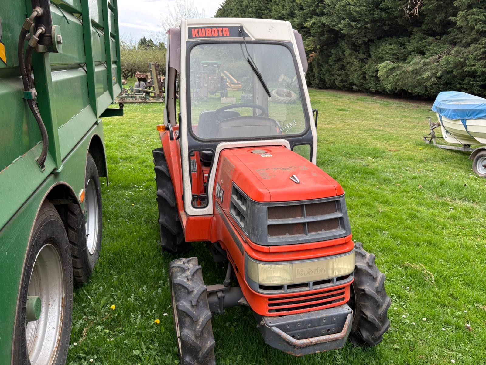 Kubota GT-3 photo 2
