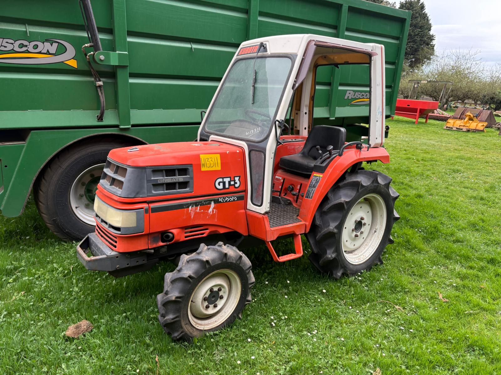 Kubota GT-3 photo 5