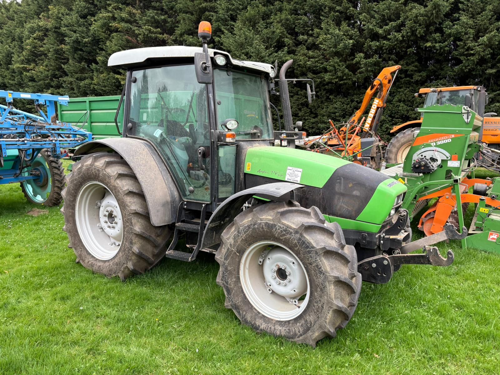 Deutz-Fahr Agrofarm TTV 430 photo 6