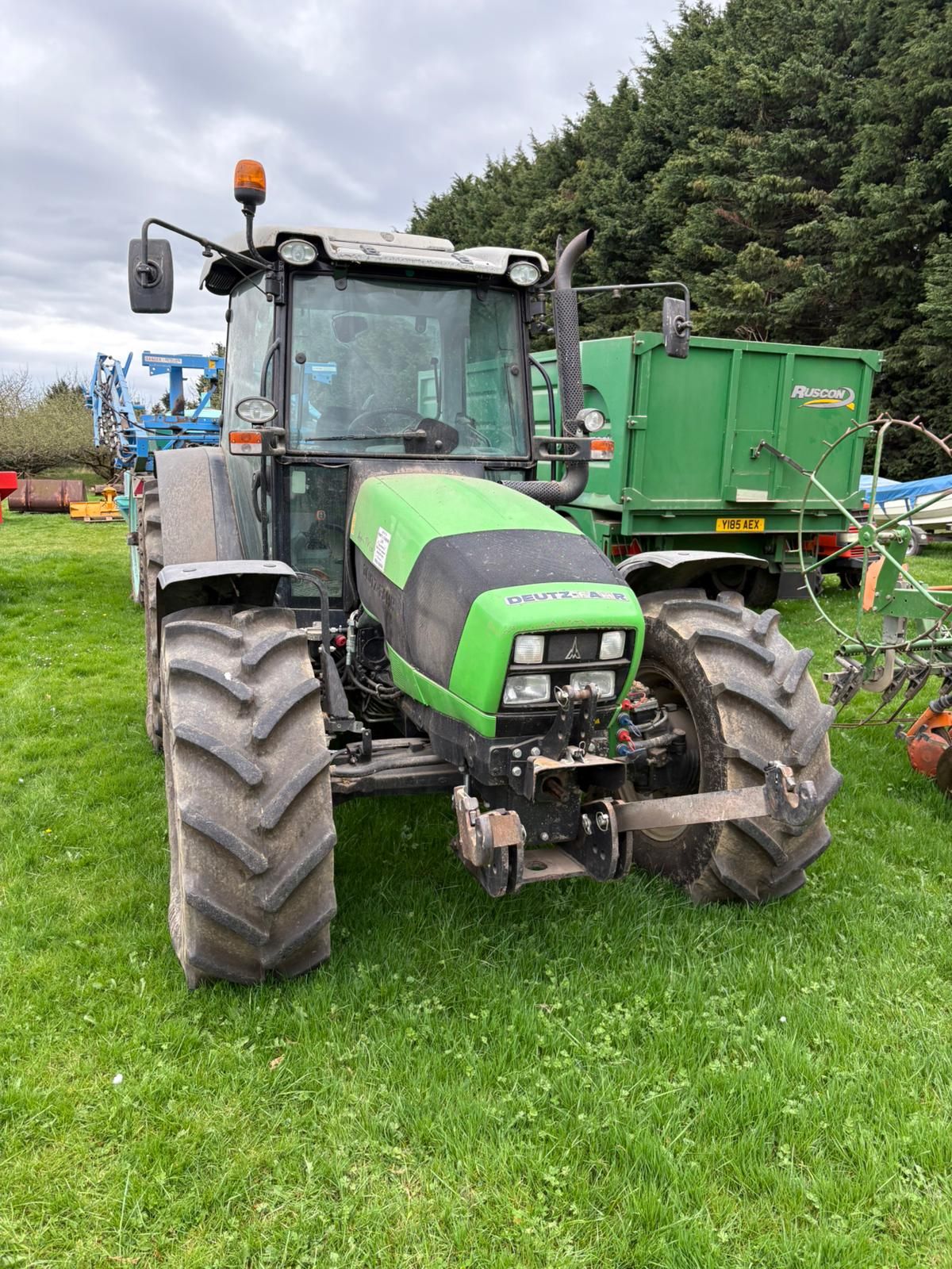 Deutz-Fahr Agrofarm TTV 430 photo 7